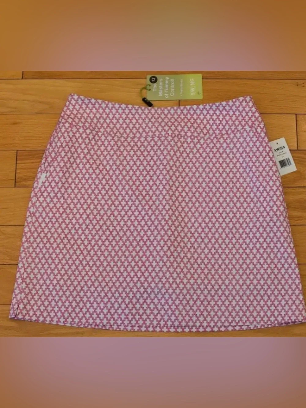 NWT Swing Control Beetroot Fuchsia & White Pull On Stretch GOLF SKORT Sz 10